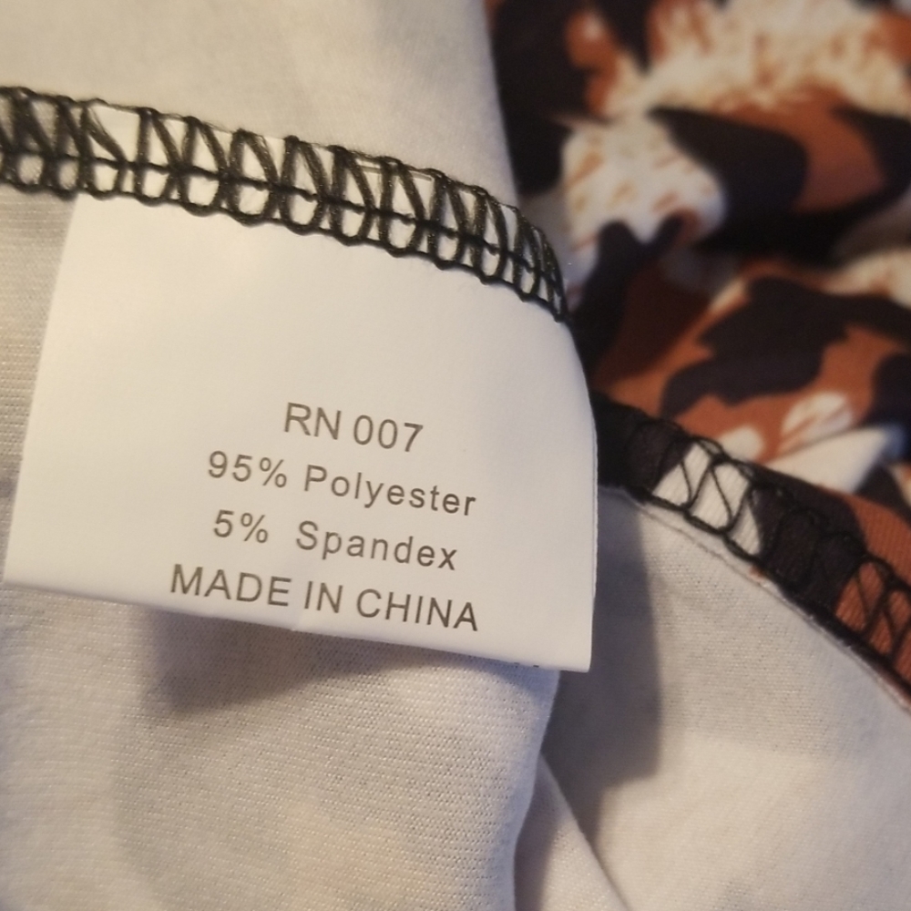New! 2 PC Leopard Jogger Tracksuit Set - Picture 8 of 8